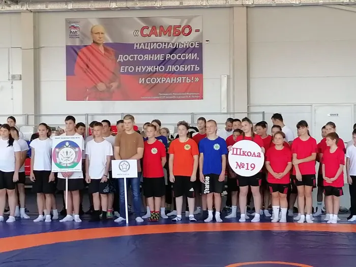 b7ffe9a7-3c6e-40a3-ab29-97de3d06704c