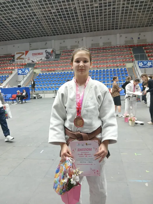 8569f8e9-43f5-4514-8e5b-f122bc6171bd