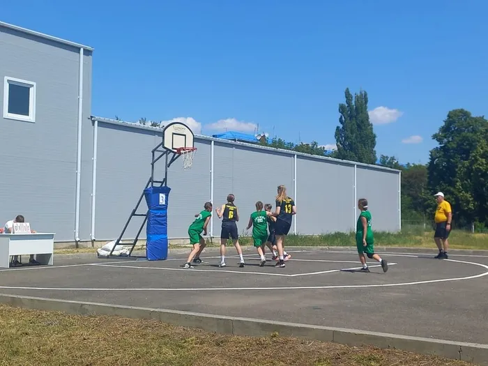 9da851dd-eba8-4769-afed-40801287ce40